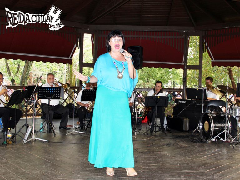 Muzica live cu Ozana Barabancea in parcul Titan