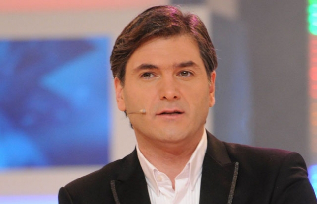 Mircea Radu va fi tata, nu tatic :)