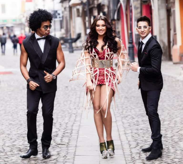 Mandinga pentru prima data in londra