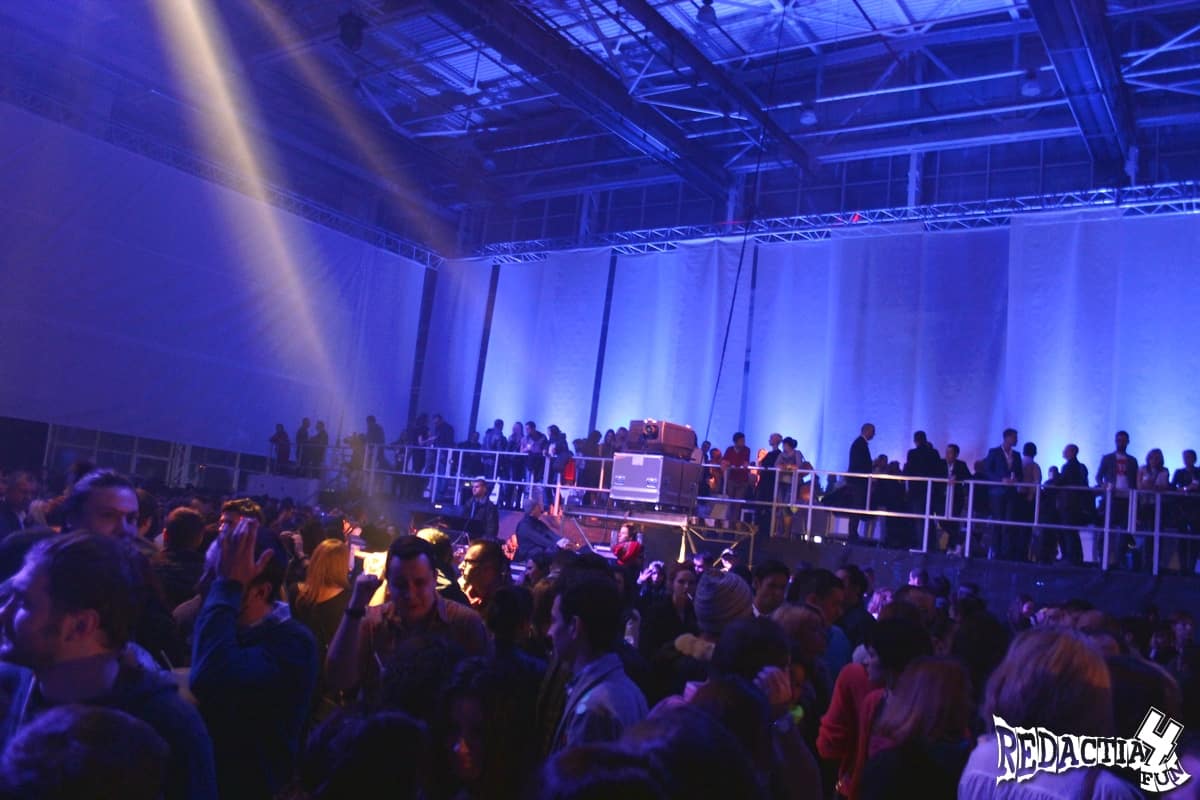 Lume buna, muzica buna, petrecere neBuna, Transform Today by Absolut