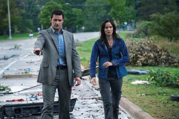 Recenzie – In mijlocul furtunii, un film despre drama, iubire, familie