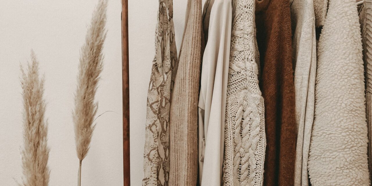Role de materiale naturale din in și bumbac în atelier de croitorie